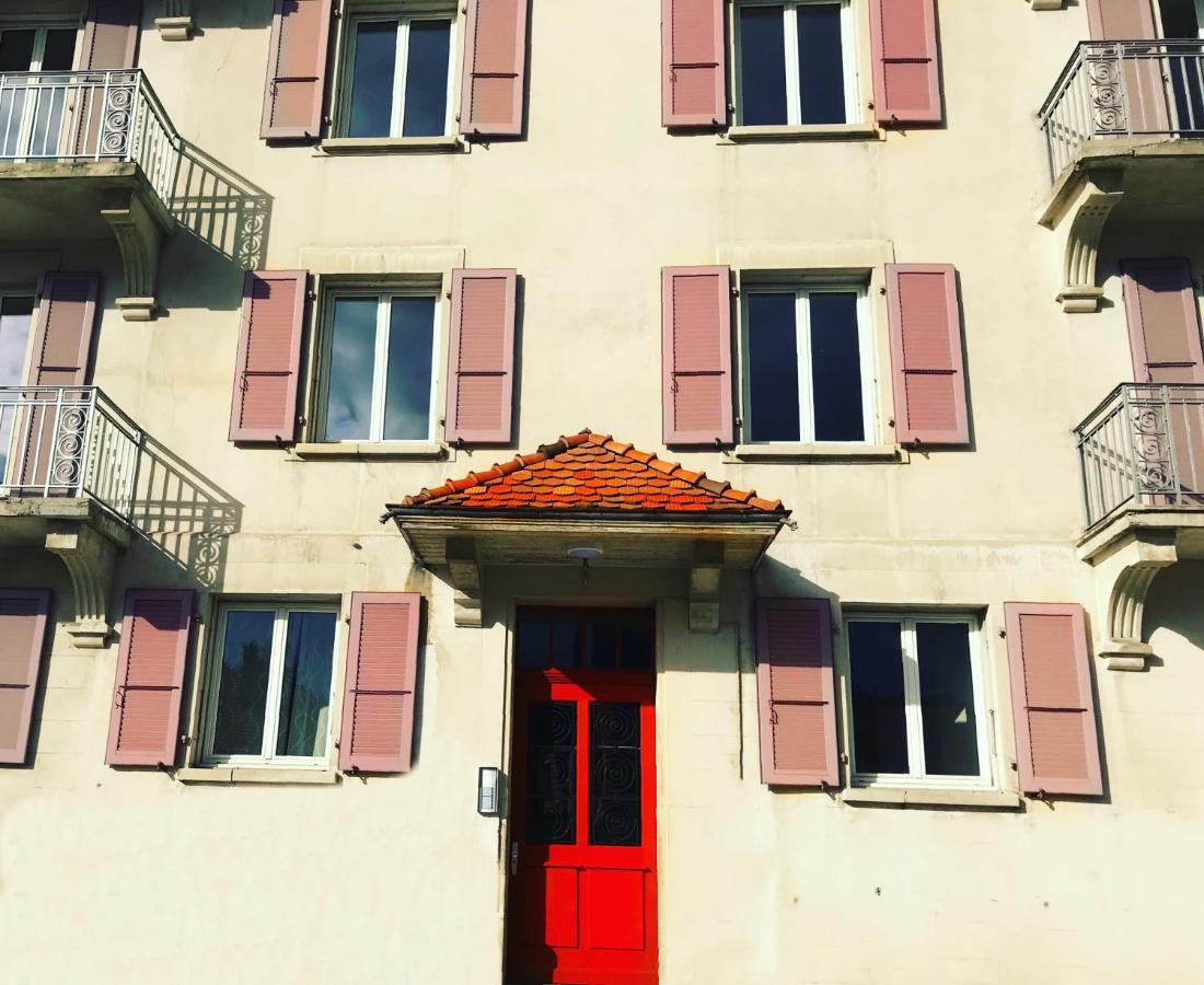 Appartement Luna Avec Parking Couvert Prive Le Locle Exterior photo